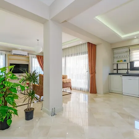 Villa Byssa *